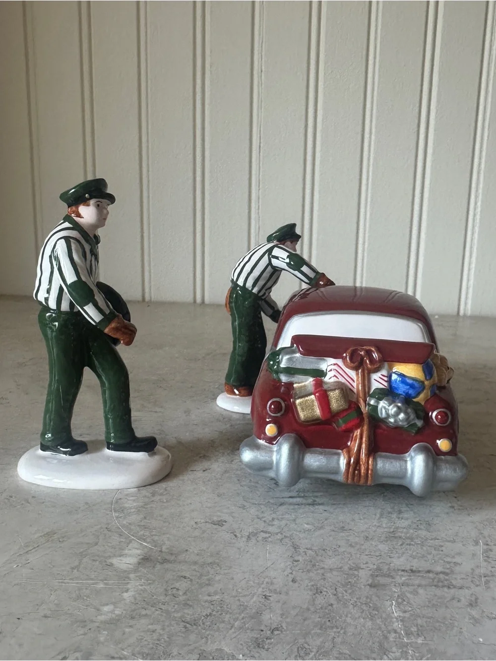 Dept 56 Service With A Smile NEW Set Of 2 Snow Village Accessory Vehicle #54865